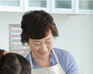 「登志子のキッチン」生徒さんのイメージ画像（茶道（表千家）師範・Fさん）